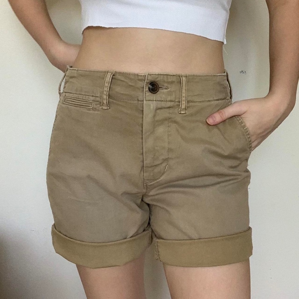 NWT American Eagle Khaki Shorts 8” Inseam